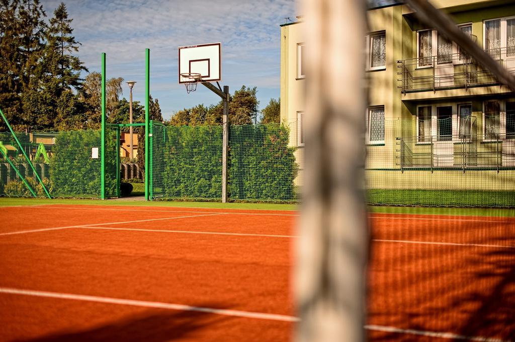 Osrodek Wypoczynkowy Star Hotel Leba Luaran gambar